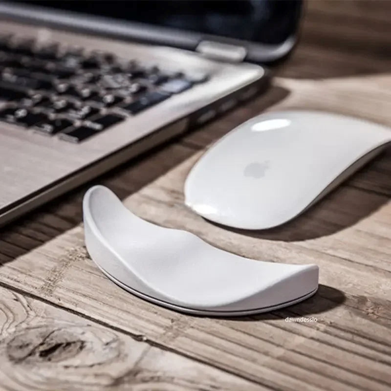Ergonomic mouse pad with silicone gel - Comfort and support for your wrist for Office Gaming PC - MJ-4U
