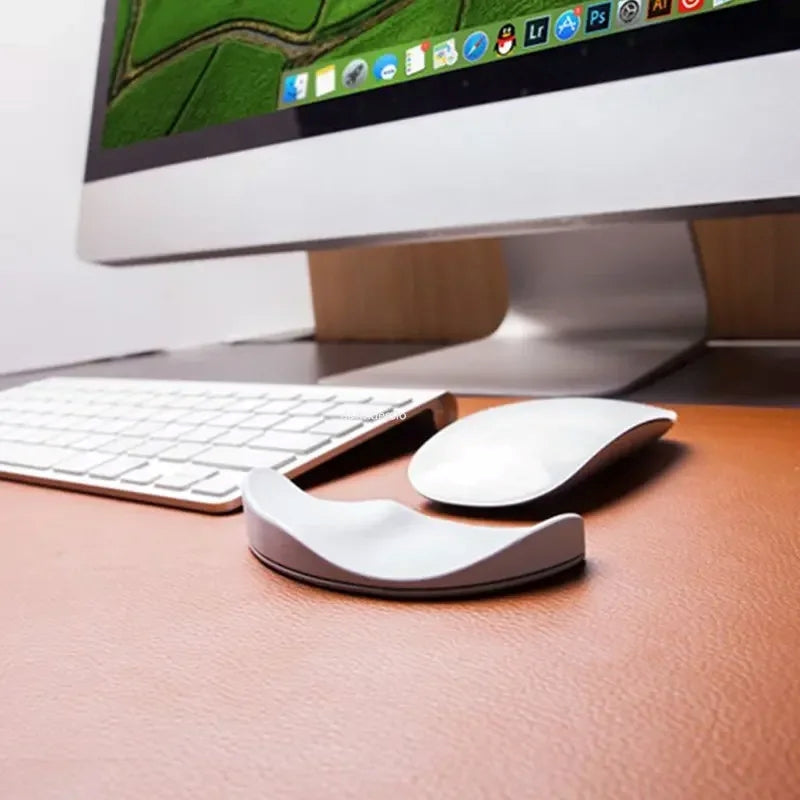 Ergonomic mouse pad with silicone gel - Comfort and support for your wrist for Office Gaming PC - MJ-4U